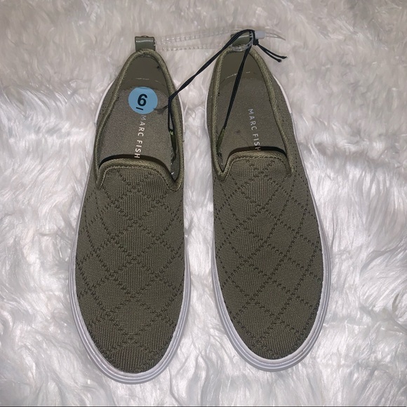 Comfortable Slip On Sneakers - Picture 2 of 4